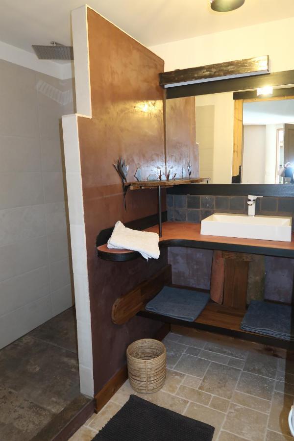 Tempepailla Bed & Breakfast Roynac Luaran gambar
